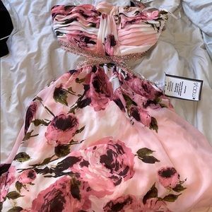 Macy’s speechless cut out formal dress floral